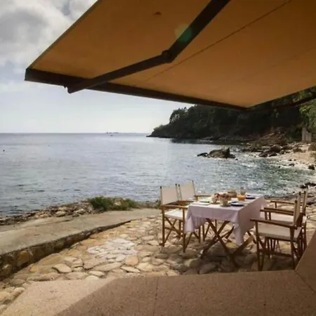 House In By The Sea Nyaraló *