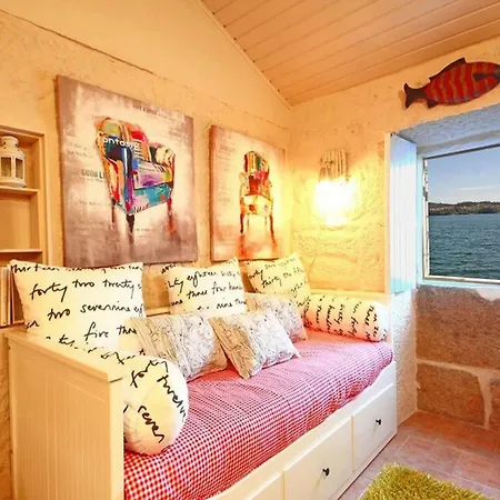 House In By The Sea Nyaraló *